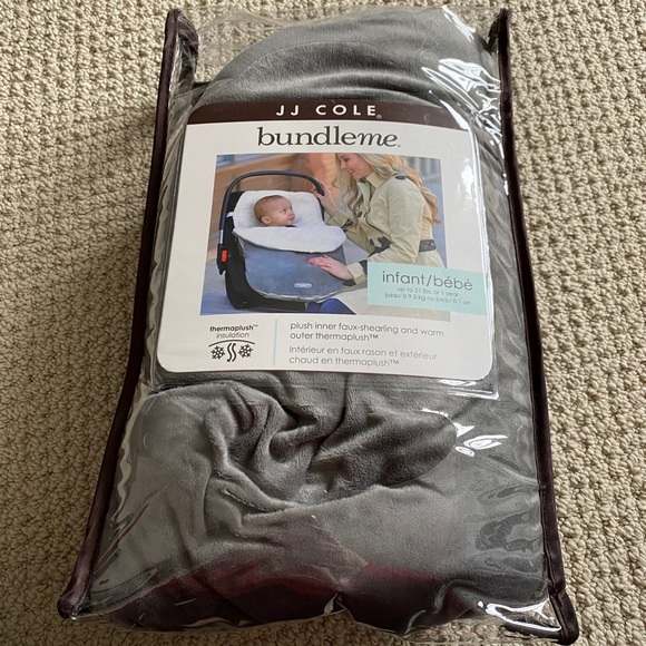 JJ Cole bundle me - Picture 4 of 9